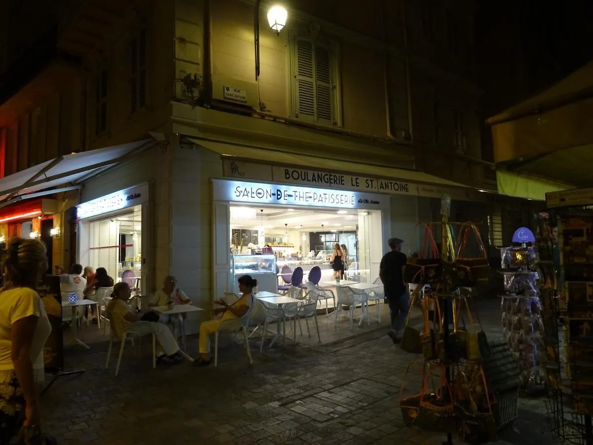 Apartment Rue St Antoine Cannes