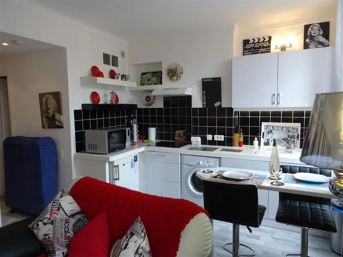 Apartment Rue St Antoine Cannes