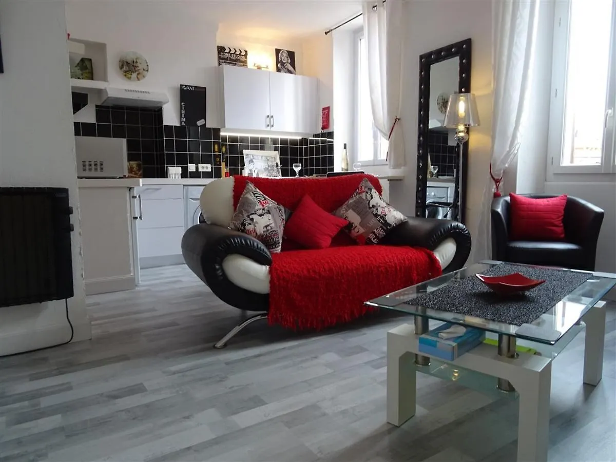 Apartment Rue St Antoine Cannes