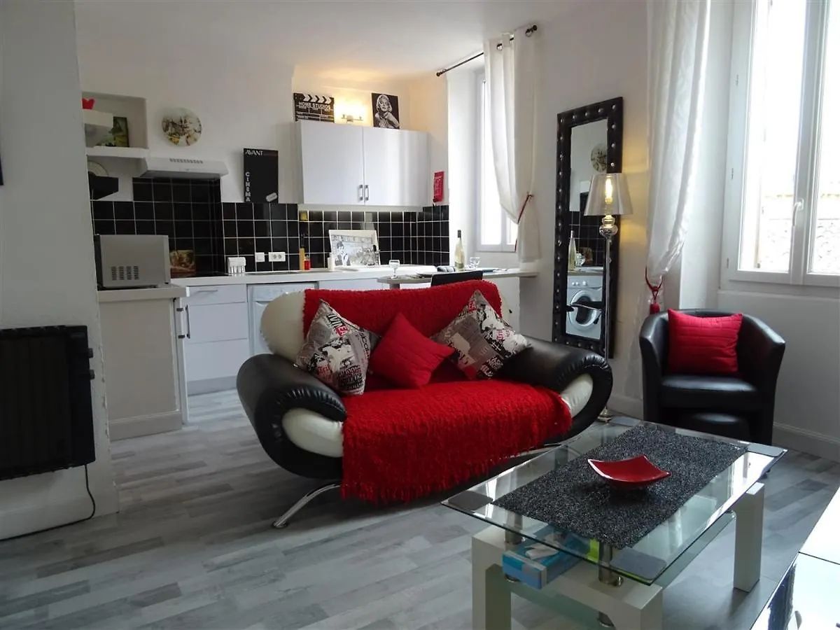 Apartment Rue St Antoine Cannes